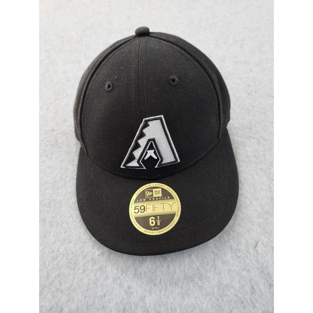 Arizona Diamondbacks NWT New Era 6 7/8 Fitted Baseball Cap Hat Small Adult Boys